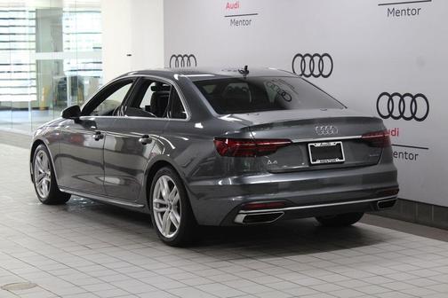 2022 Audi A4 45 S line Premium Plus
