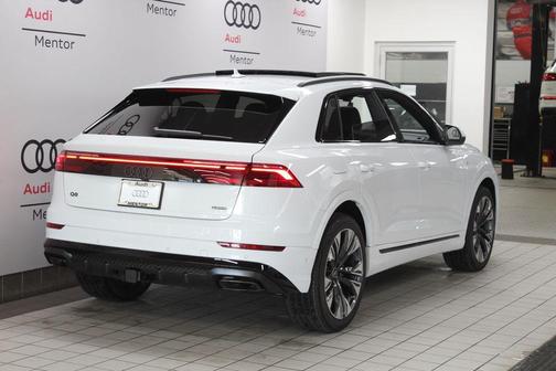 2026 Audi Q8 