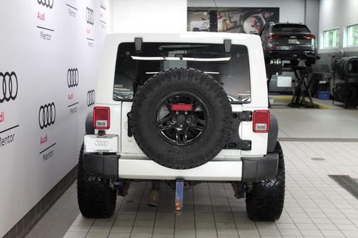 2018 Jeep Wrangler JK Unlimited Sahara