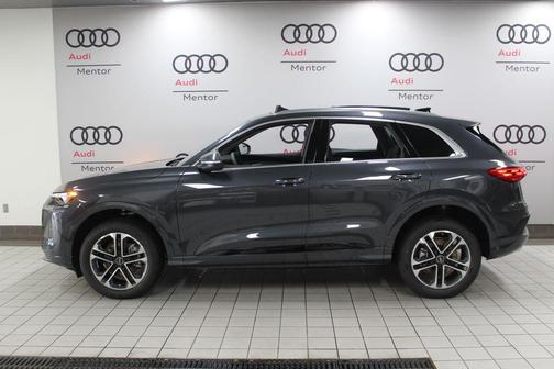2025 Audi Q5 2.0T quattro Premium