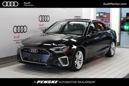 Mythos Black Metallic 2023 Audi A4 45 S line quattro Premium