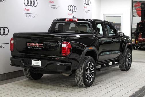 2023 GMC Canyon AT4