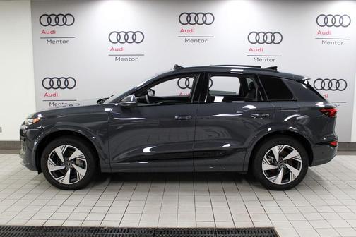 2025 Audi Q6 e-tron Premium