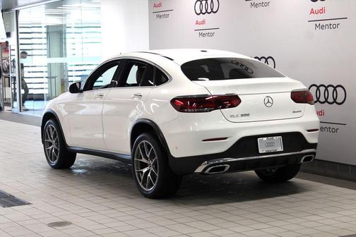 Polar White 2023 Mercedes-Benz GLC 300 4MATIC Coupe
