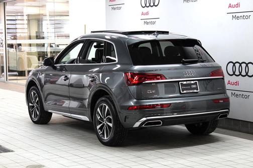 2023 Audi Q5 45 S line quattro Premium