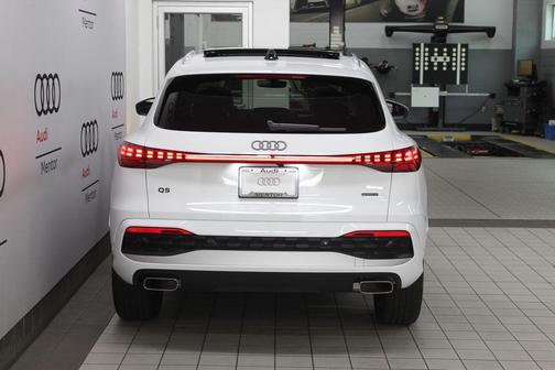 2025 Audi Q5 2.0T quattro Premium