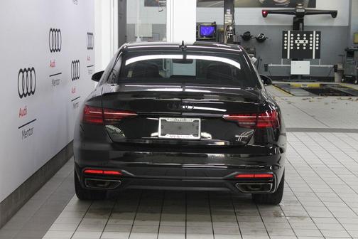 2023 Audi A4 45 S line Premium Plus