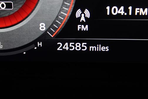 White 2023 Nissan Rogue Platinum