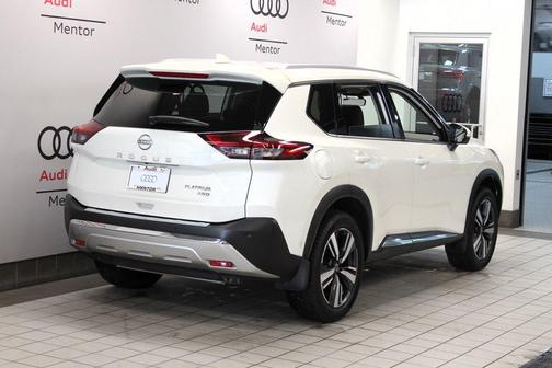 White 2023 Nissan Rogue Platinum