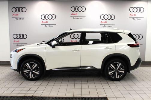 White 2023 Nissan Rogue Platinum