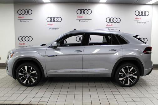 2024 Volkswagen Atlas Cross Sport 2.0T SEL Premium R-Line