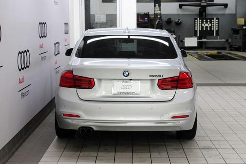 2016 BMW 328 i xDrive SULEV
