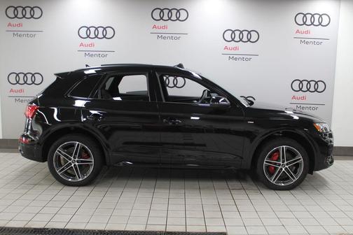2024 Audi Q5 e 55 S line quattro Premium
