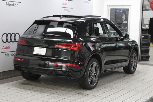 2024 Audi Q5 e 55 S line quattro Premium