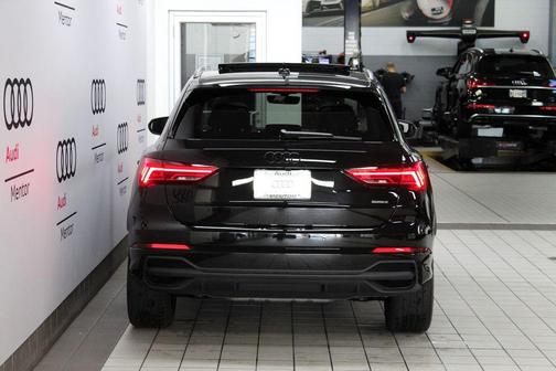 2025 Audi Q3 45 S line Premium