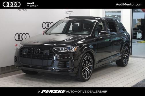 Mythos Black Metallic 2023 Audi Q7 55 Prestige