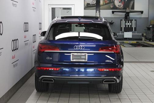 2022 Audi Q5 45 S line Premium Plus
