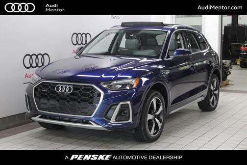 2022 Audi Q5 45 S line Premium Plus