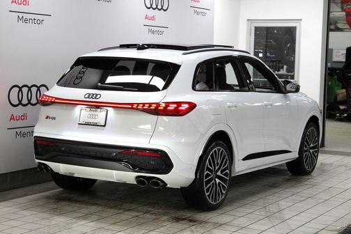 2025 Audi SQ5 3.0T quattro Premium