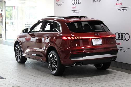 2025 Audi Q5 2.0T quattro Premium