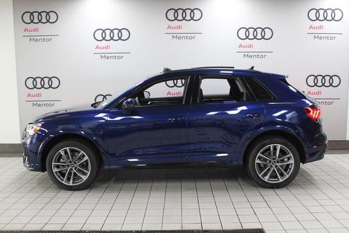 2025 Audi Q3 45 S line Premium