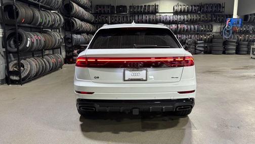 2026 Audi Q8 Premium Plus
