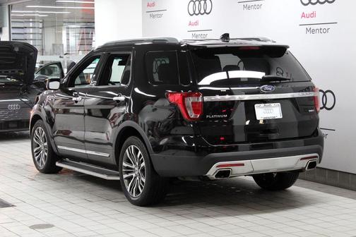 2017 Ford Explorer Platinum