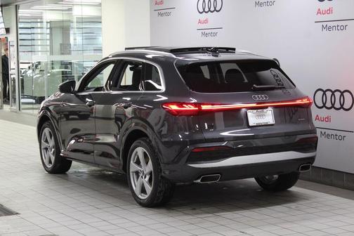 2025 Audi Q5 2.0T quattro Premium