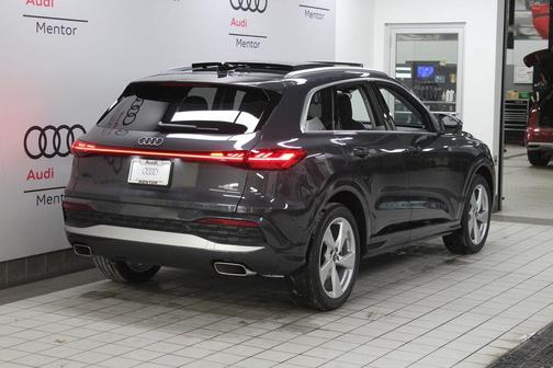 2025 Audi Q5 2.0T quattro Premium