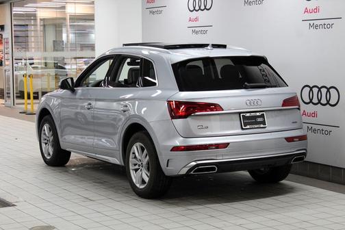 2022 Audi Q5 45 S line quattro Premium