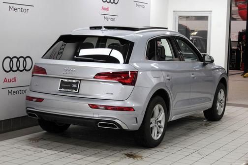 2022 Audi Q5 45 S line quattro Premium