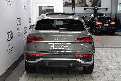 2025 Audi Q5 45 S line quattro Premium