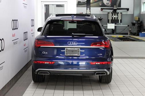 2022 Audi Q5 45 S line Premium Plus