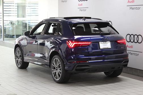 2025 Audi Q3 45 S line Premium