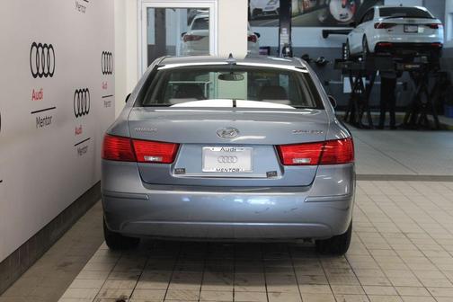 2010 Hyundai SONATA GLS