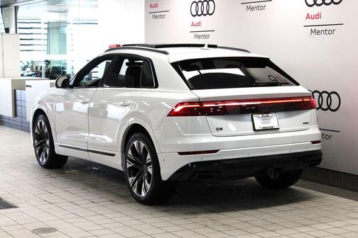 2026 Audi Q8 Premium Plus