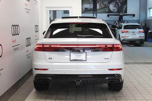 2026 Audi Q8 Premium Plus