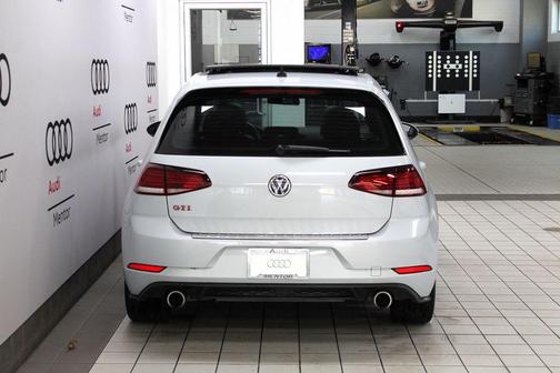 2019 Volkswagen Golf GTI 2.0T SE