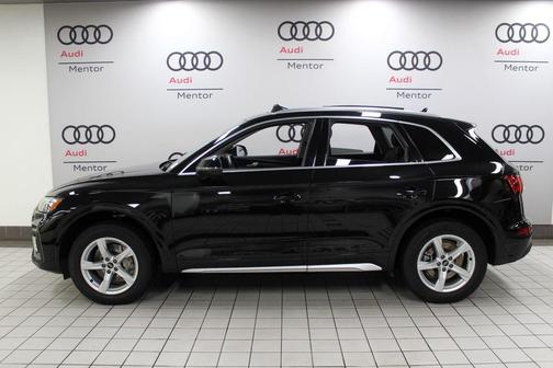 2023 Audi Q5 40 Premium