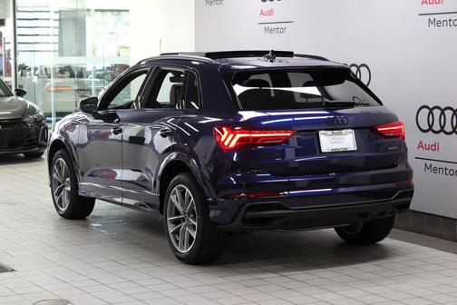 2025 Audi Q3 45 S line Premium