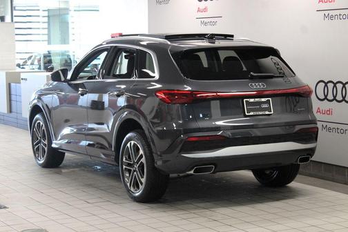 2025 Audi Q5 2.0T quattro Premium