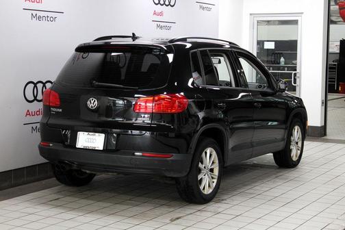 2017 Volkswagen Tiguan Limited 2.0T