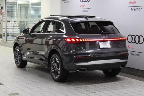 2025 Audi Q5 2.0T quattro Premium