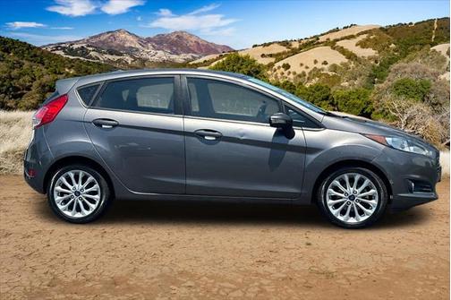 2014 Ford Fiesta SE