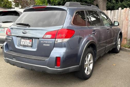 2014 Subaru Outback 2.5i Limited