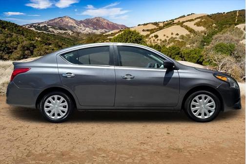 2019 Nissan Versa 1.6 SV