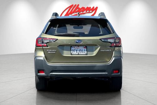 Green Metallic 2023 Subaru Outback Premium