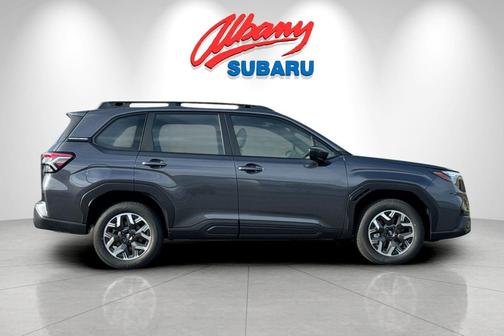 Magnetite Gray Metallic 2026 Subaru Forester Base