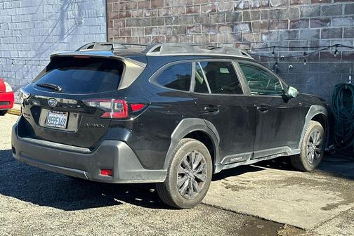 2023 Subaru Outback Onyx Edition