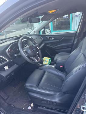 Gray Metallic 2023 Subaru Ascent Limited 8-Passenger